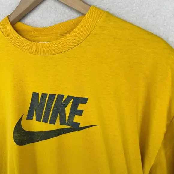 NIKE Shirt Mens L 90s Center Swoosh Spellout Short Sleeve Cotton Yellow VTG - Picture 6 of 13